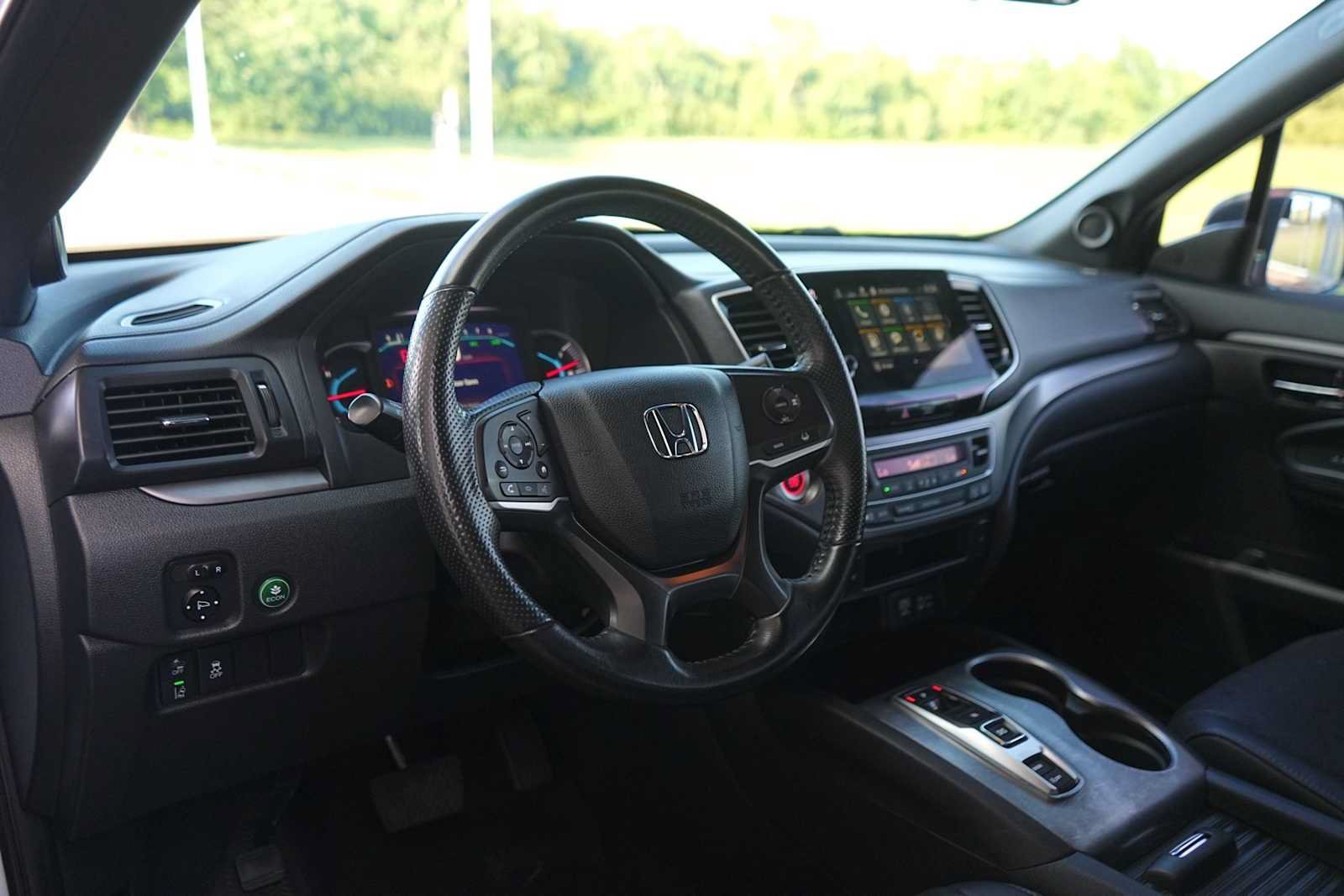 Used 2020 Honda Passport EX-L image 2