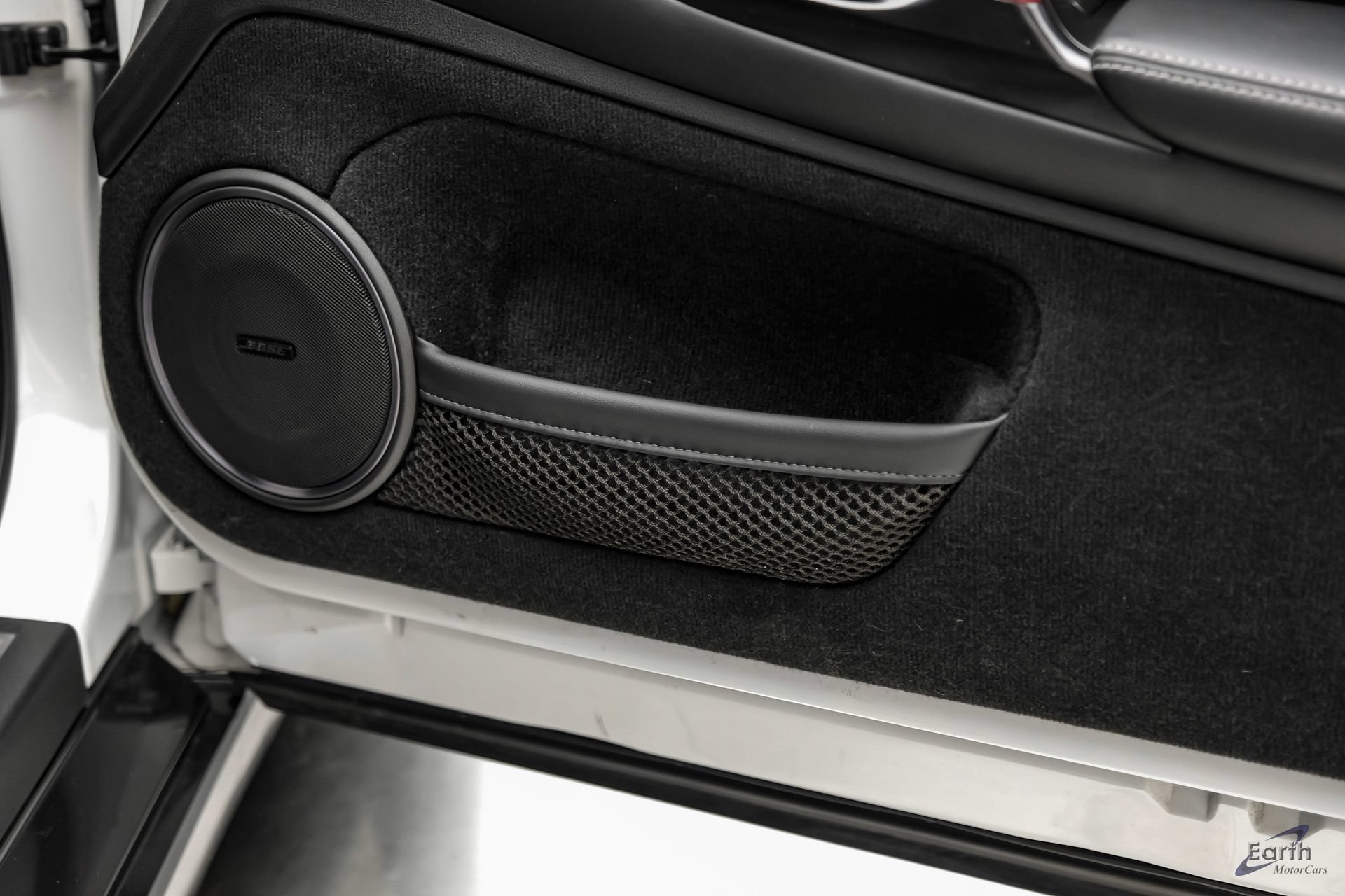 Used 2014 Nissan GT-R Black Edition AWD/4WD image 99