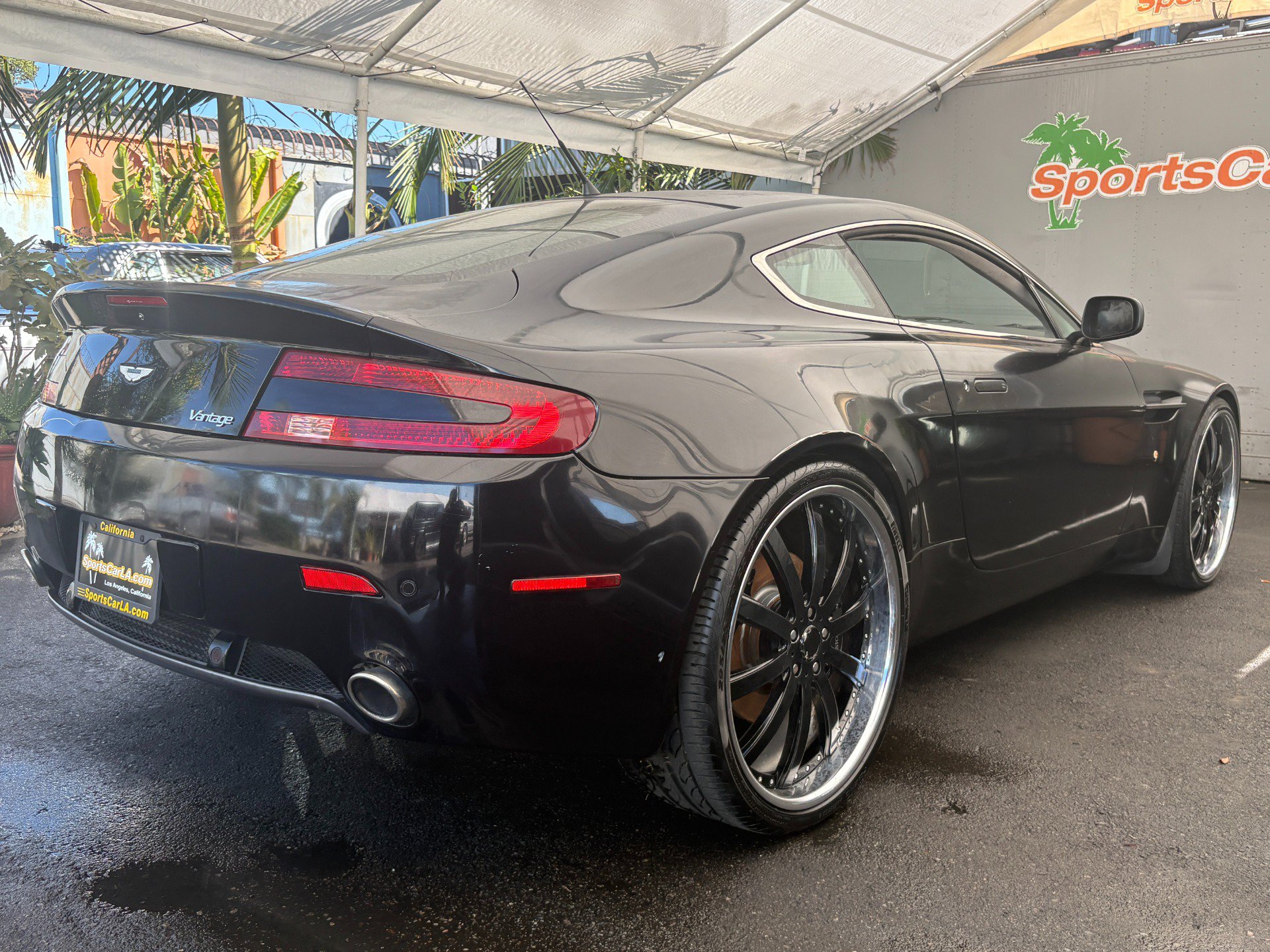 Used 2007 Aston Martin V8 Vantage Coupe RWD image 6