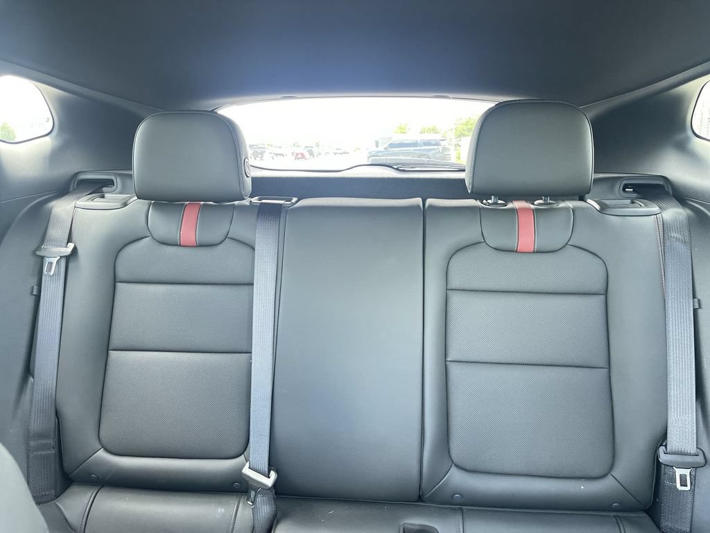 Used 2024 Chevrolet Trax RS w/ Sunroof Package FWD image 32