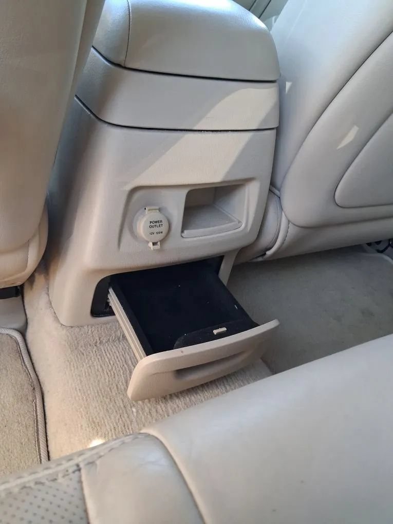Used 2007 Hyundai Santa Fe Limited FWD image 26