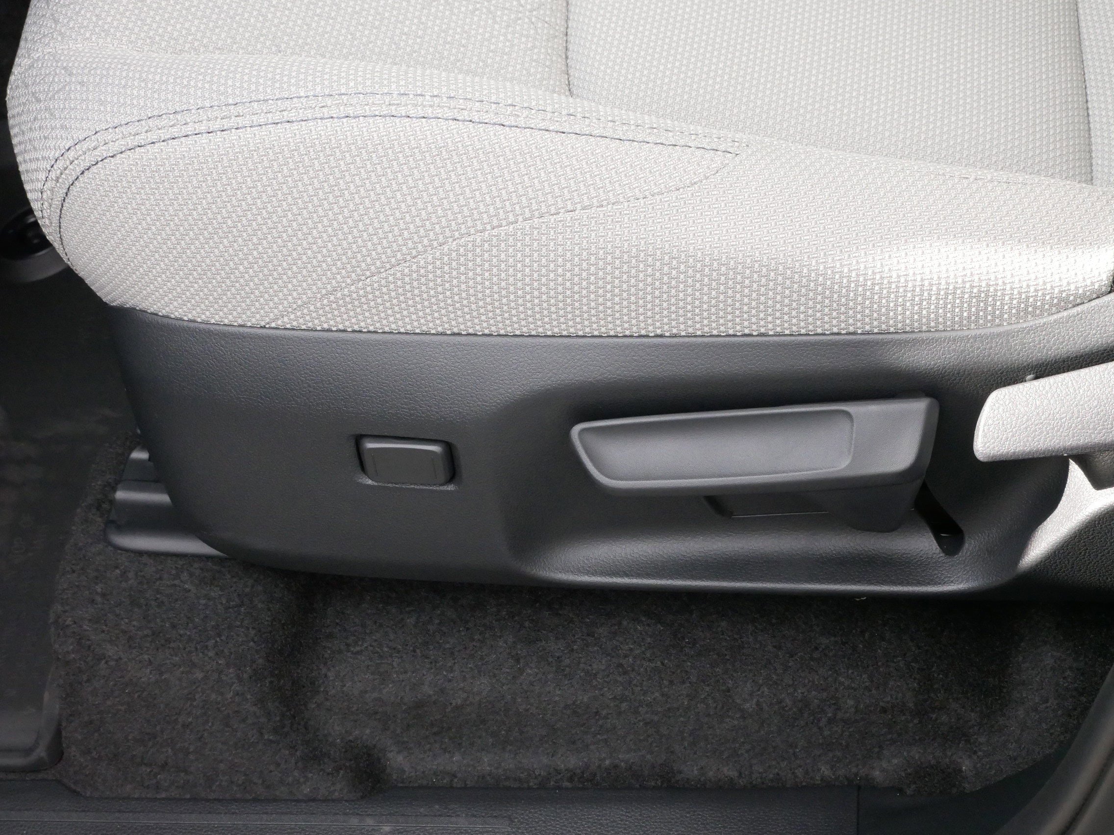 Certified 2025 Toyota 4Runner SR5 image 20