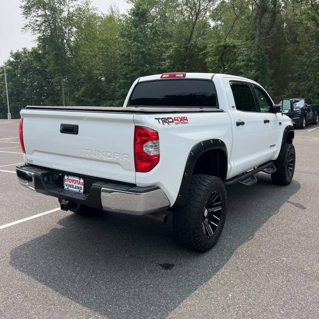 Used 2017 Toyota Tundra SR5 AWD/4WD image 3