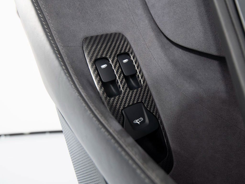 Used 2017 McLaren 570S Coupe image 14