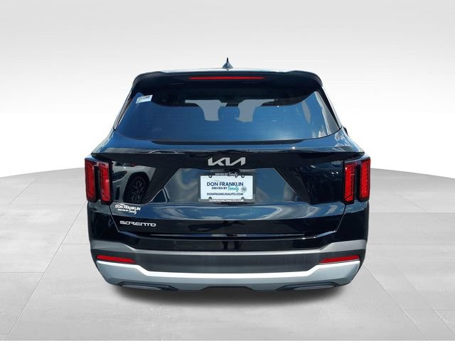 Used 2026 Kia Sorento LX FWD image 4
