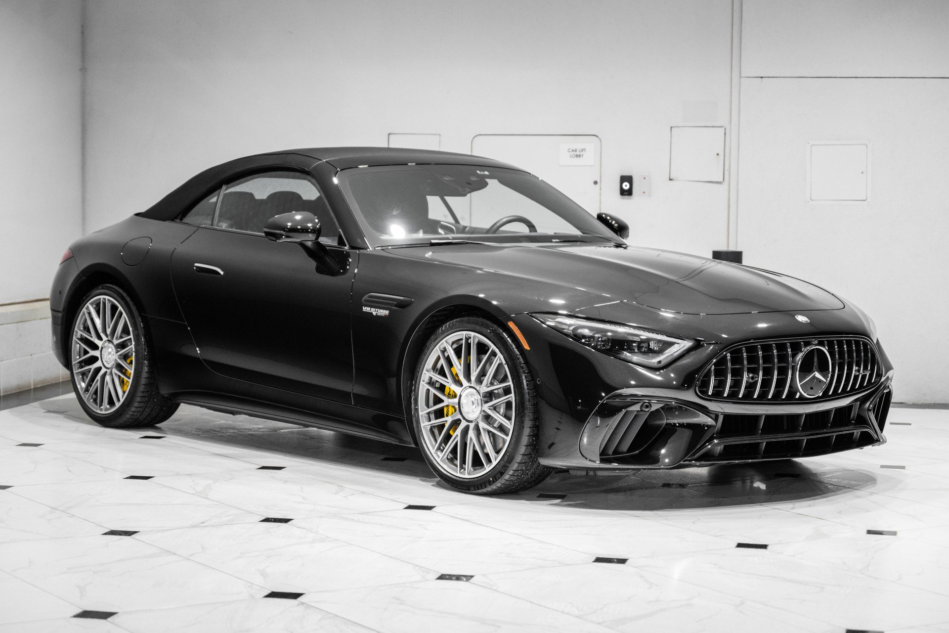 Used 2023 Mercedes-Benz SL 63 AMG 4MATIC image 10