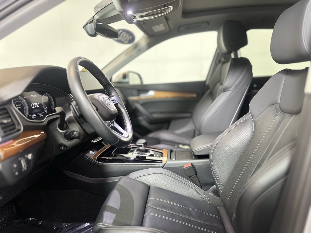 Used 2021 Audi Q5 e Prestige w/ Prestige Package image 14