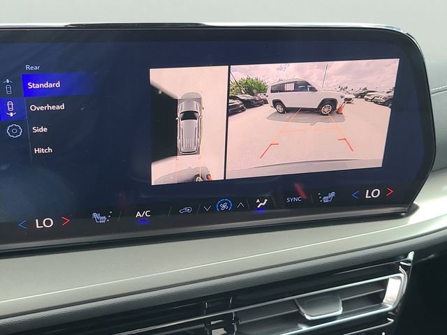 New 2026 Chevrolet Traverse LT w/ Midnight/Sport Edition image 33