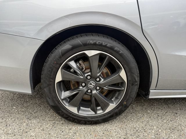 Used 2022 Honda Odyssey Touring image 27