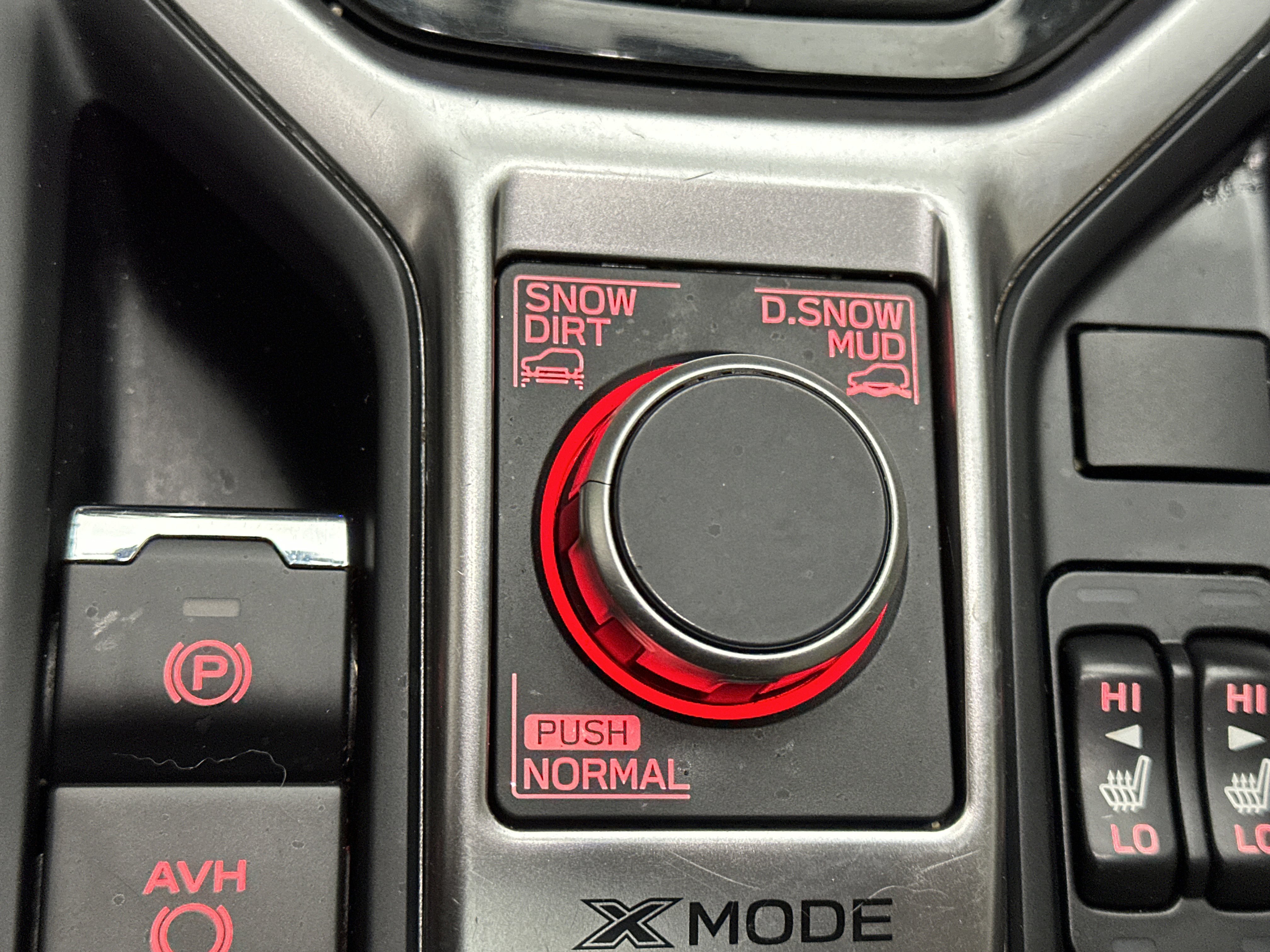 Used 2022 Subaru Forester Limited image 36