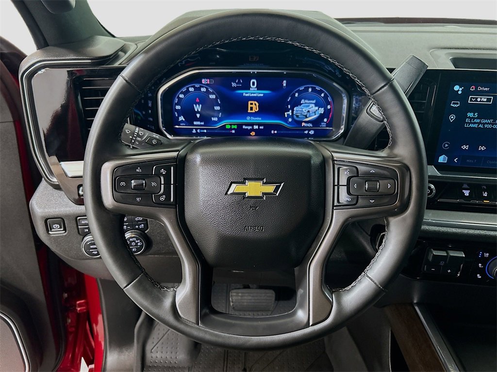 Used 2024 Chevrolet Silverado 2500 High Country w/ Technology Package image 8