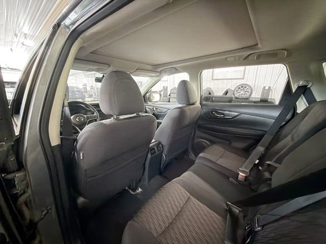 Used 2019 Nissan Rogue SL AWD/4WD image 9