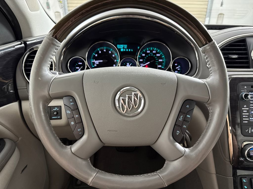 Used 2017 Buick Enclave Leather FWD image 14
