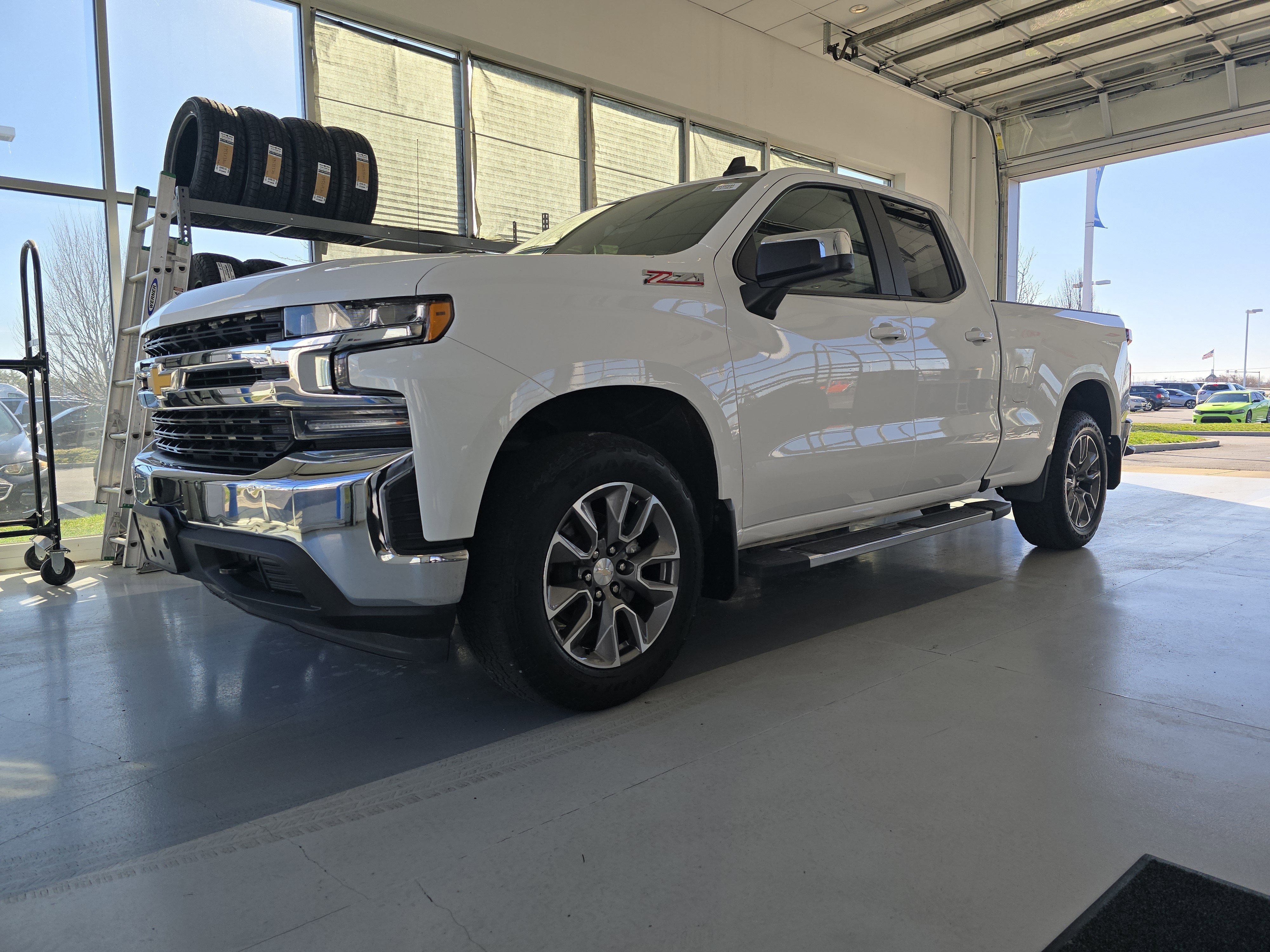 Used 2019 Chevrolet Silverado 1500 LT w/ All-Star Edition image 4