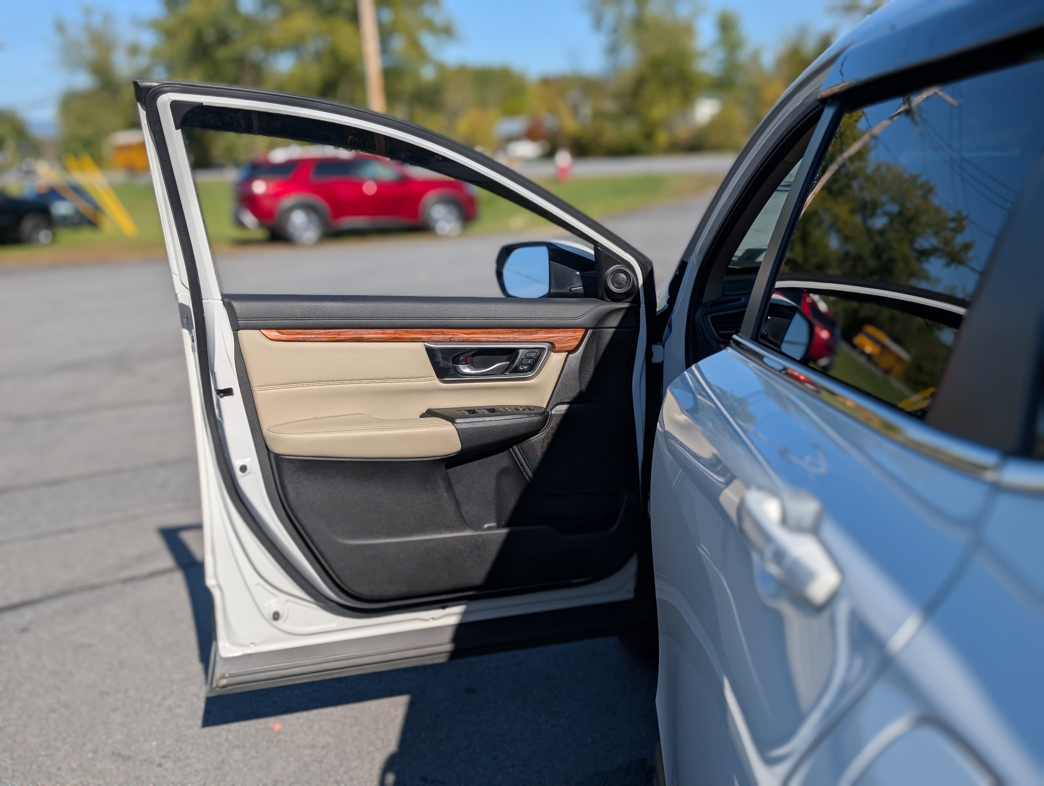 Used 2022 Honda CR-V EX-L image 28