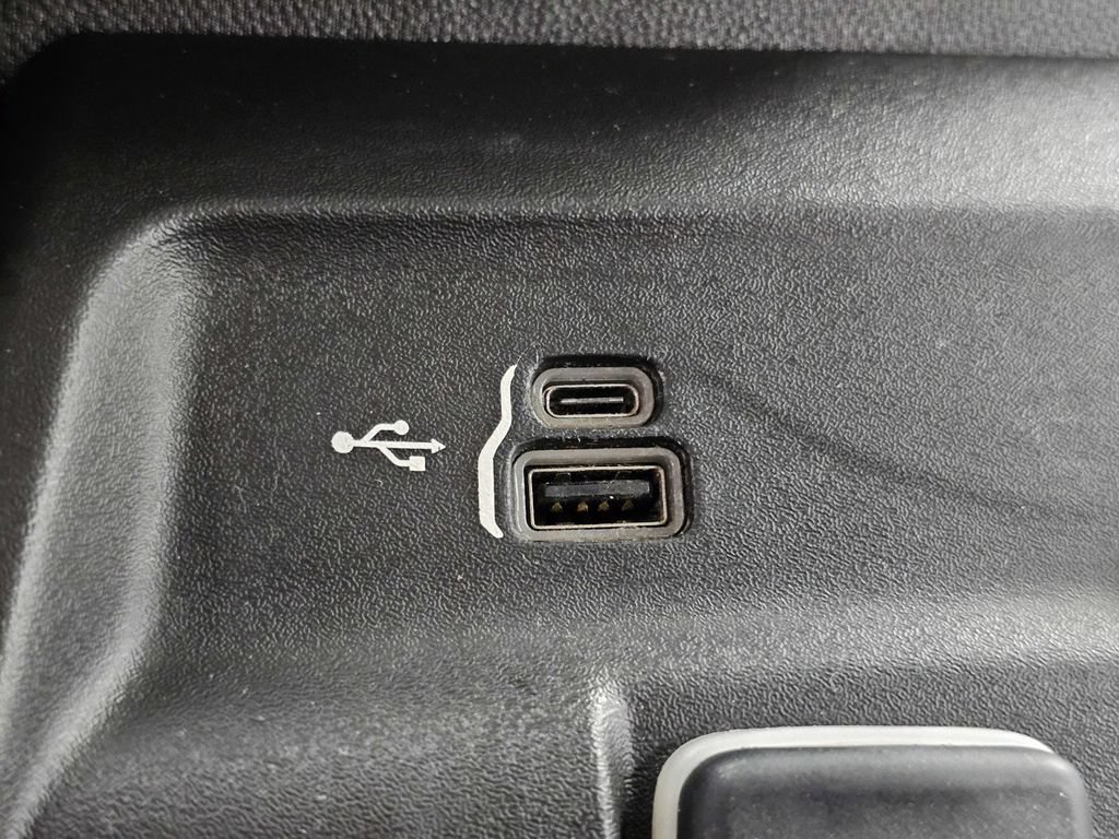 Used 2023 RAM ProMaster 2500 FWD image 20