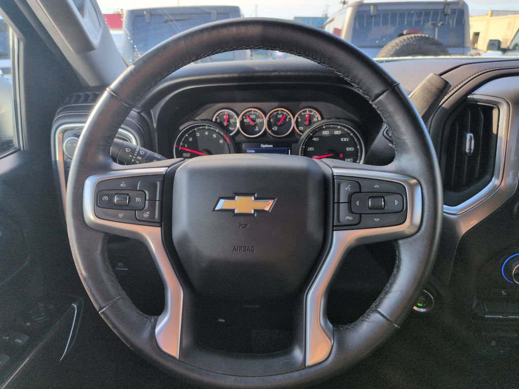 Used 2020 Chevrolet Silverado 1500 LT w/ All-Star Edition AWD/4WD image 14