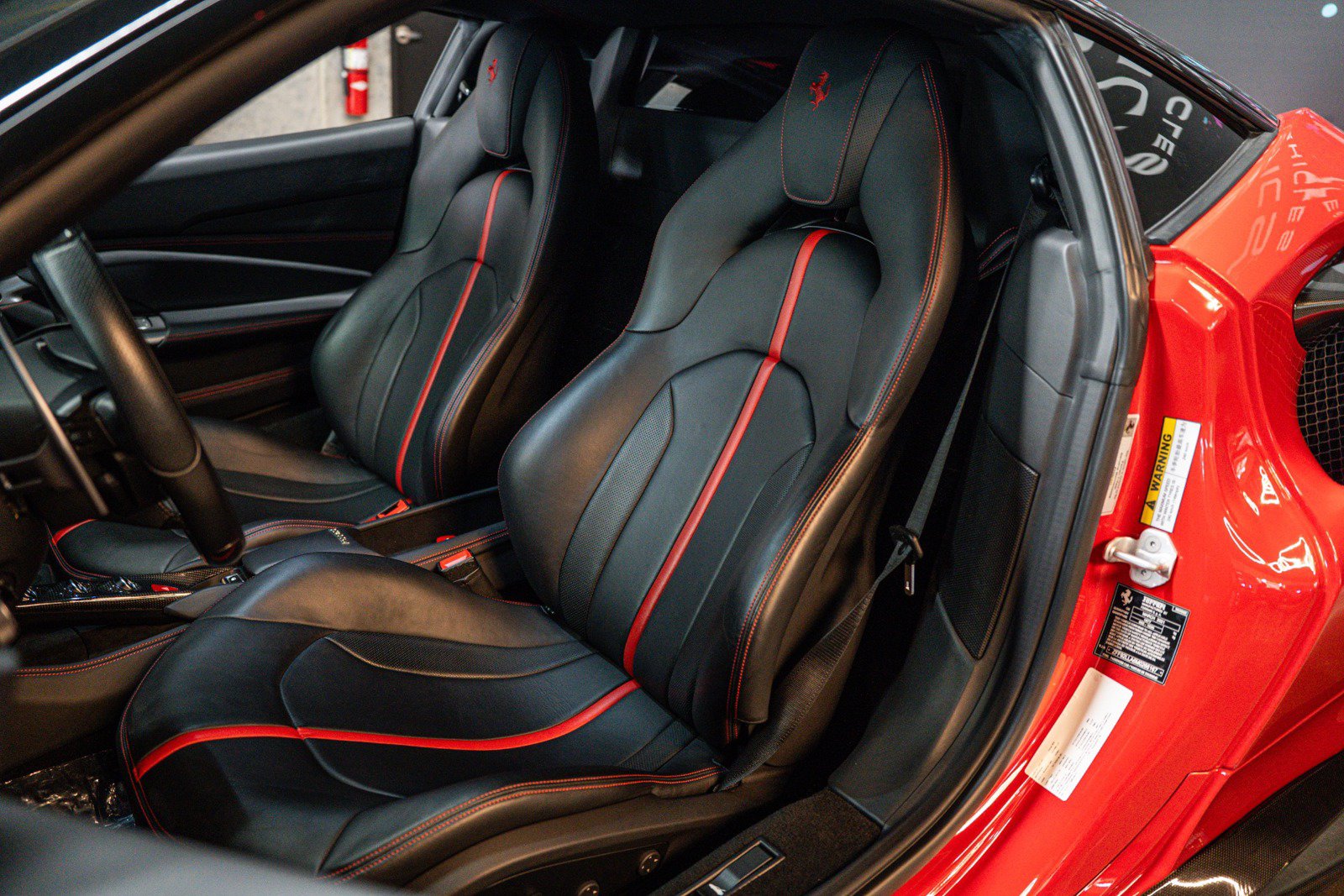 Used 2021 Ferrari F8 Tributo RWD image 8