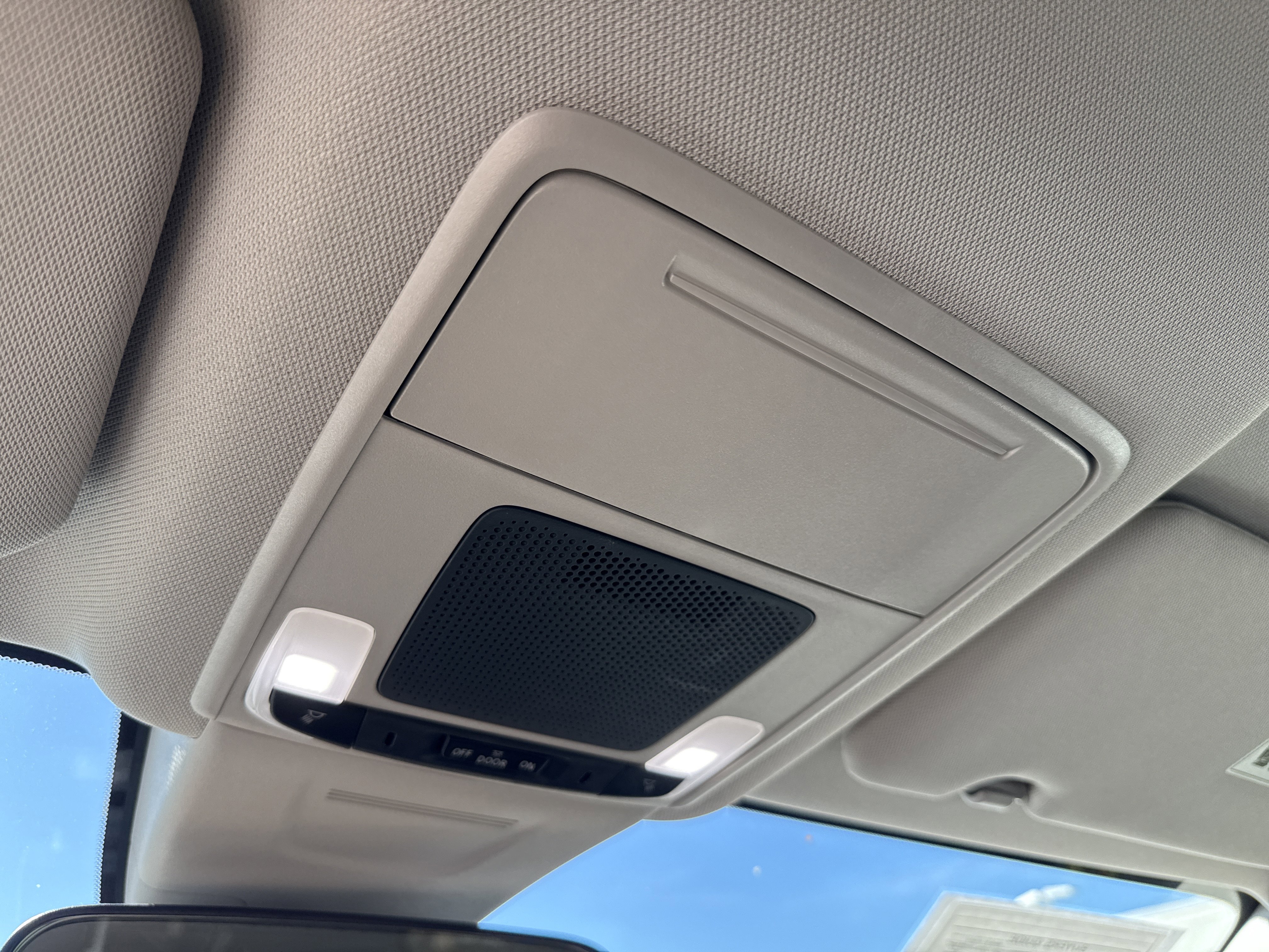 Certified 2025 Honda CR-V LX image 29