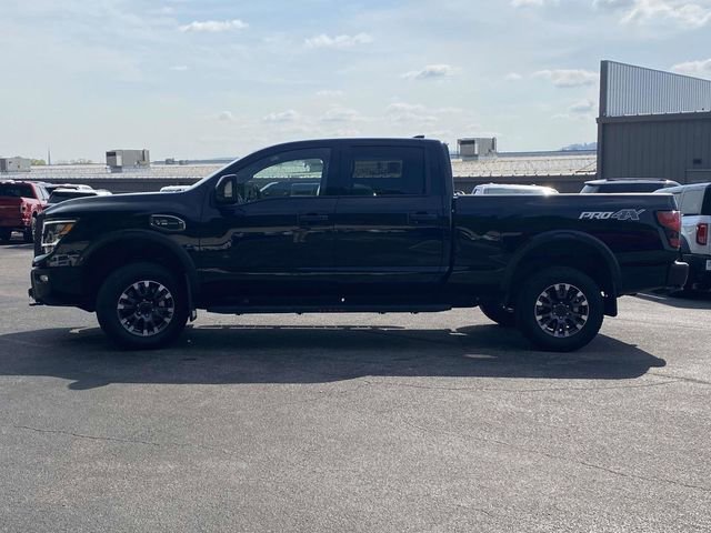 Used 2023 Nissan Titan PRO-4X image 7