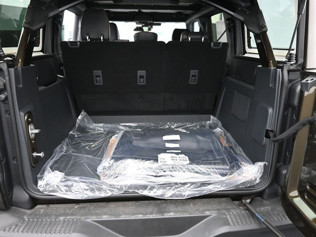 New 2025 Ford Bronco Raptor image 17