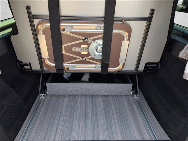 Used 2020 Mercedes-Benz Metris Passenger image 6