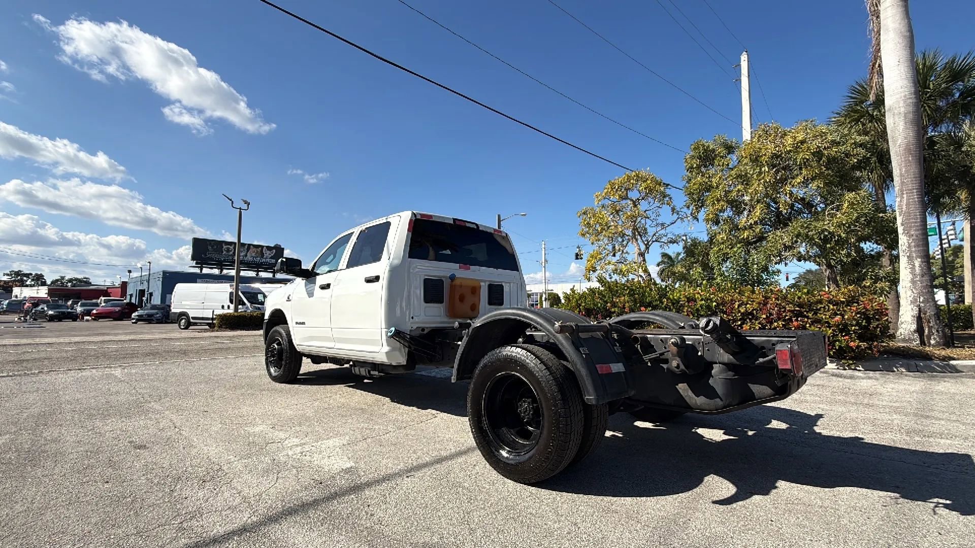 Used 2022 RAM 3500 Tradesman image 3