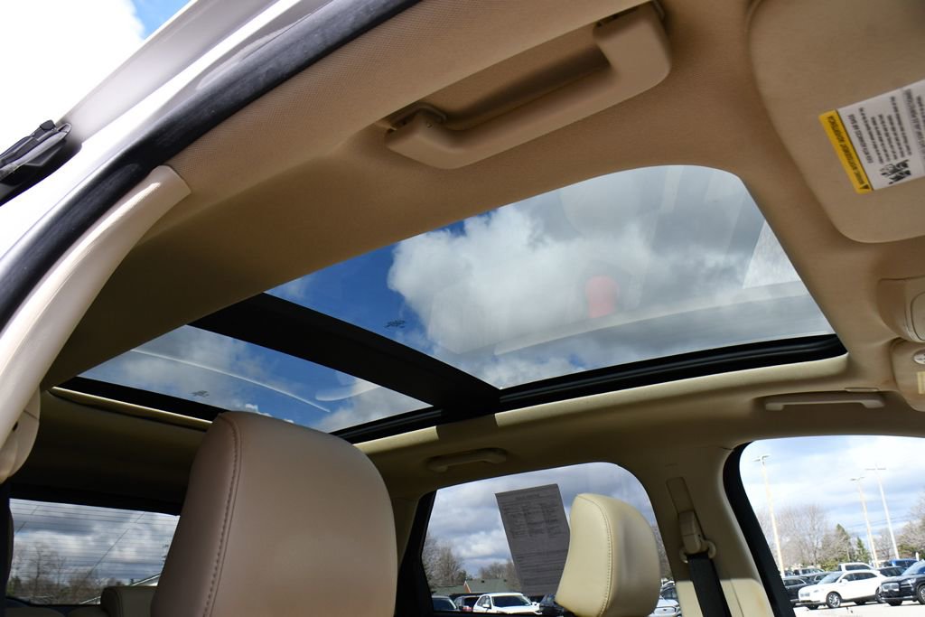 Used 2024 Ford Edge SEL w/ Convenience Package AWD/4WD image 17