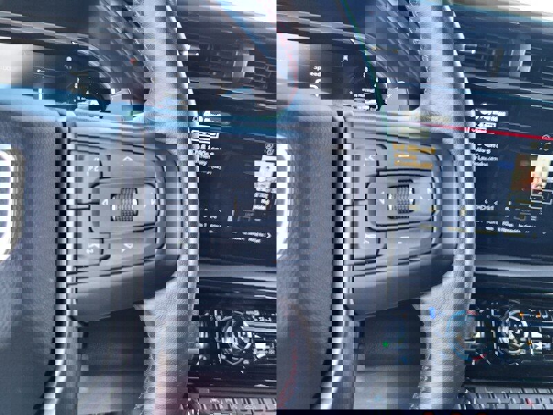 Used 2024 GMC Sierra 1500 AT4X image 23