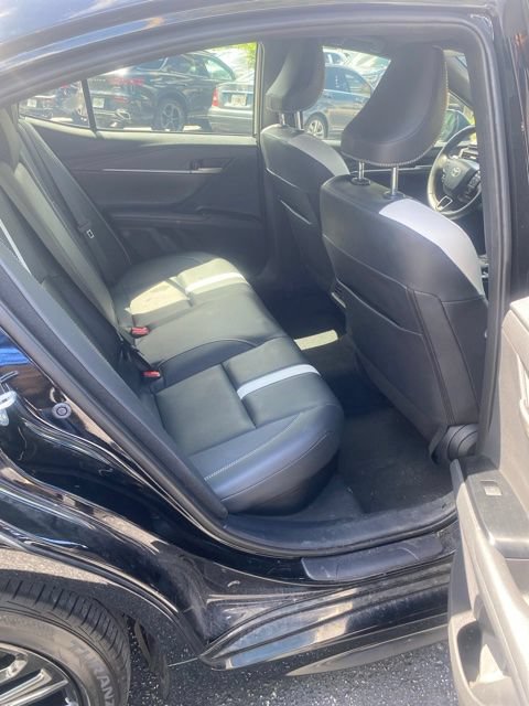 Used 2025 Toyota Camry SE FWD image 11