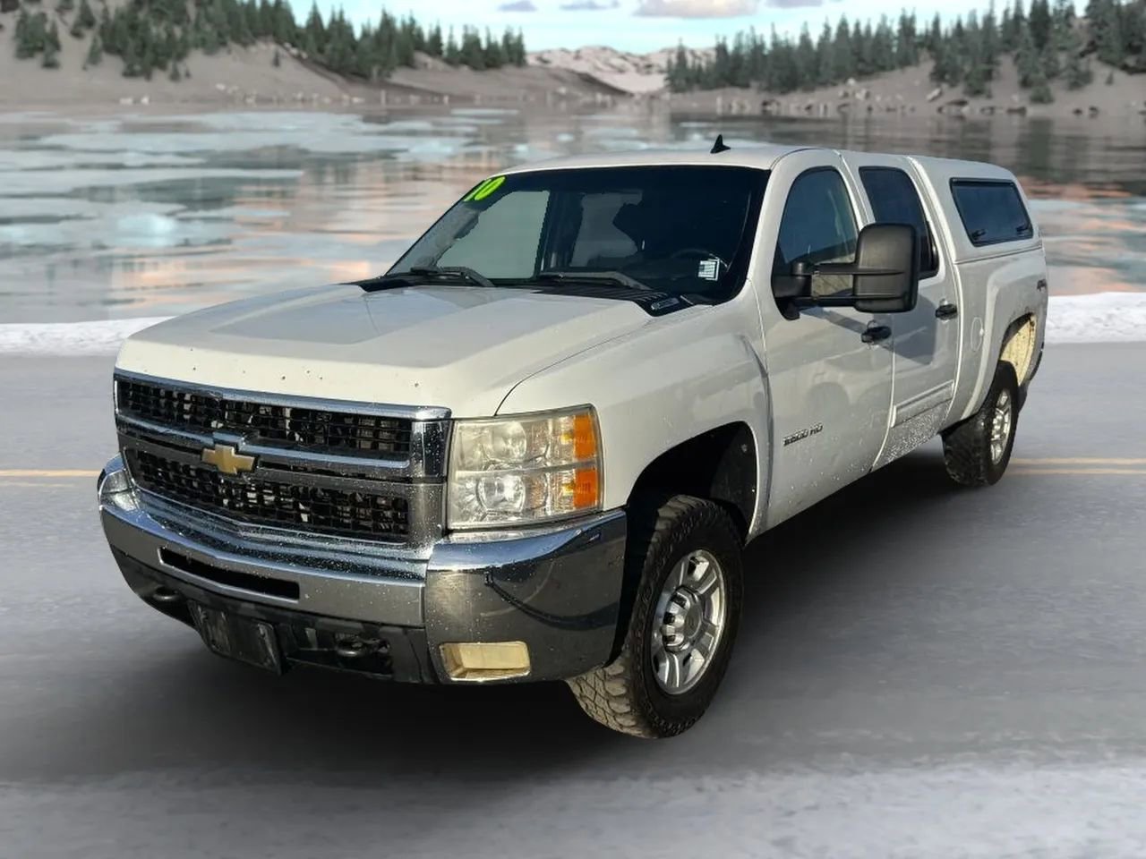 Used 2010 Chevrolet Silverado 2500 LT w/ Exterior Plus Package AWD/4WD image 7