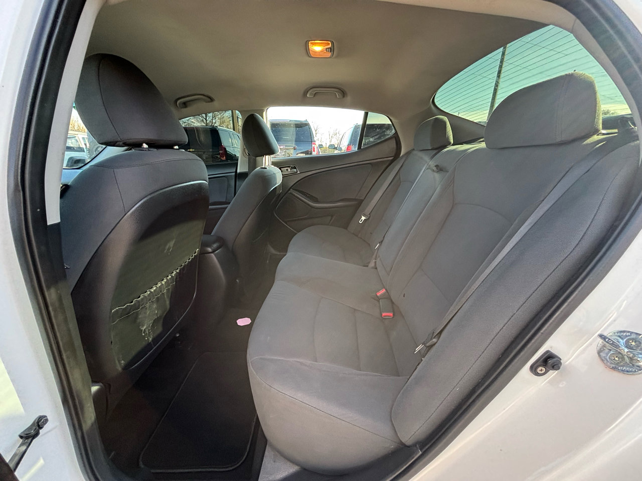 Used 2015 Kia Optima LX image 16