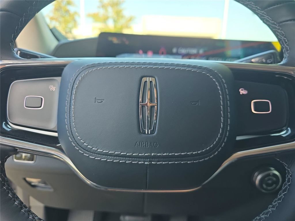 New 2027 Lincoln Navigator L Premier RWD image 22