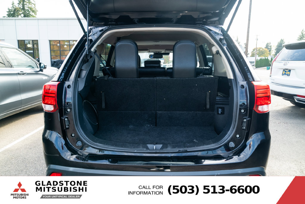 Used 2018 Mitsubishi Outlander GT AWD/4WD image 8