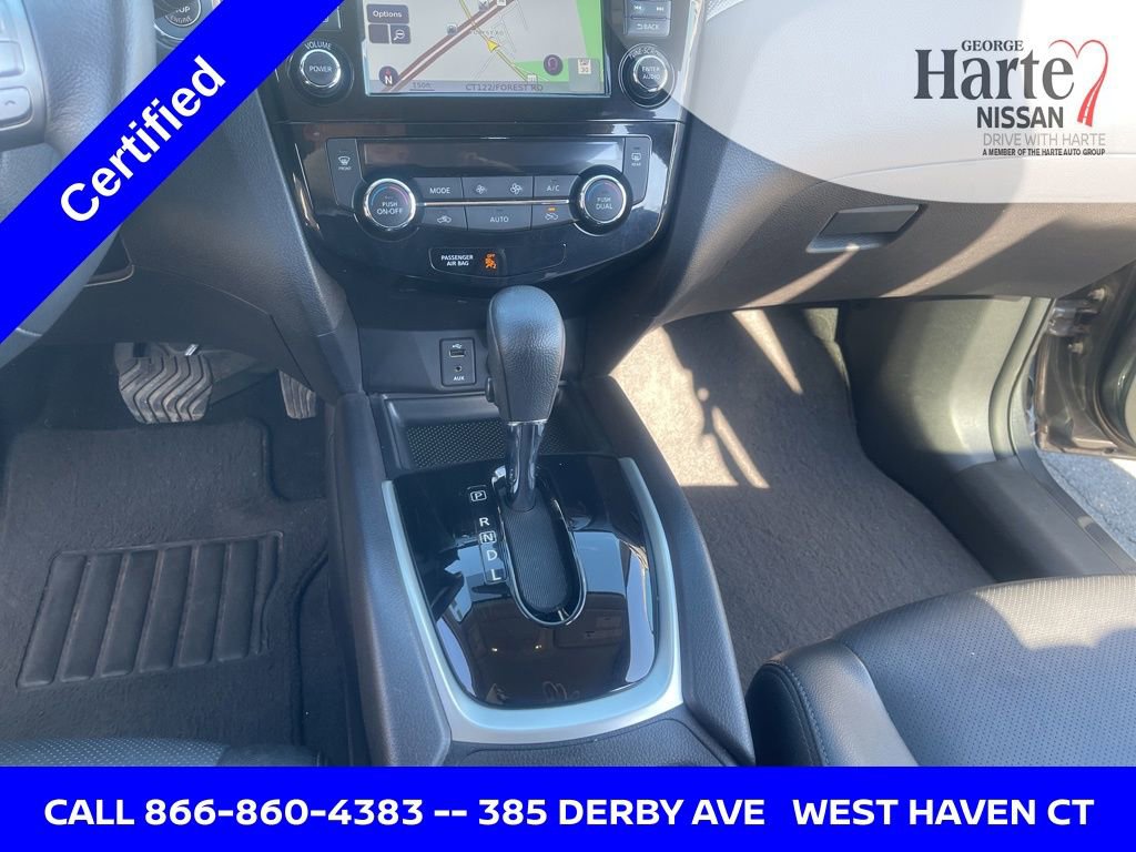 Certified 2016 Nissan Rogue SL image 18