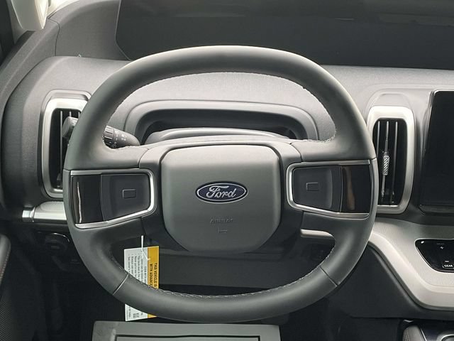 New 2025 Ford Expedition Active AWD/4WD image 14