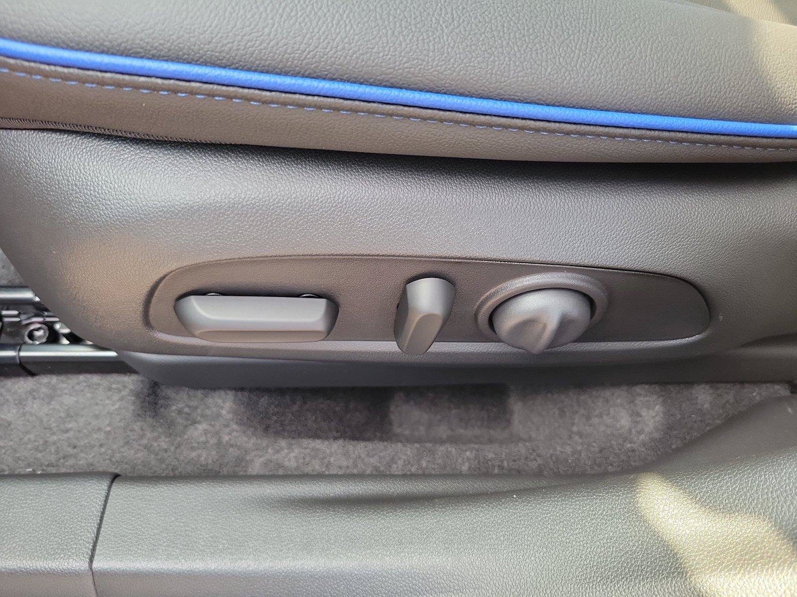 New 2026 Buick Envista Sport Touring w/ Convenience I Package FWD image 18