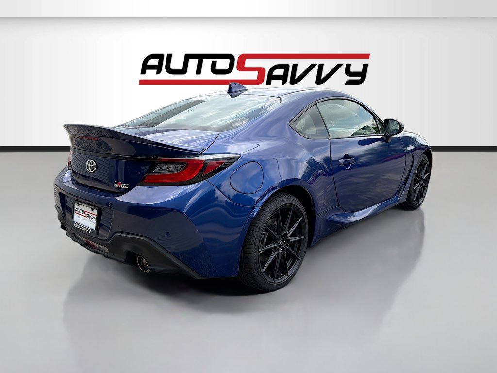 Used 2025 Toyota GR86 Premium w/ ALL Weather Mat Package (TMS) RWD image 7