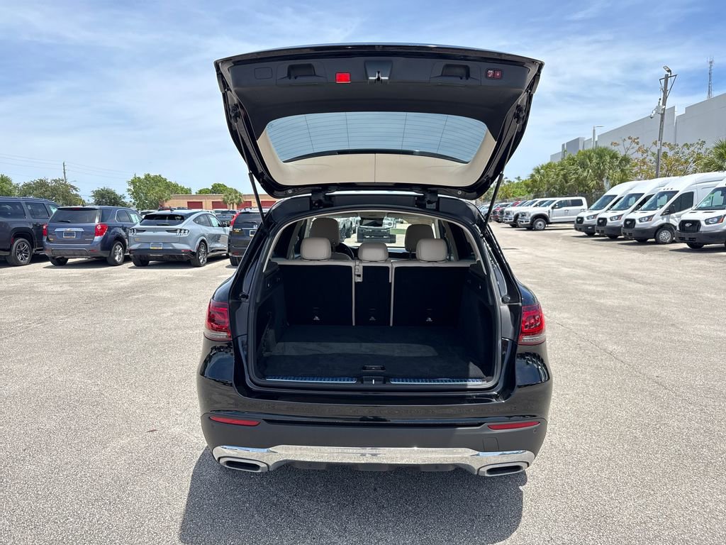Used 2022 Mercedes-Benz GLC 300 image 26