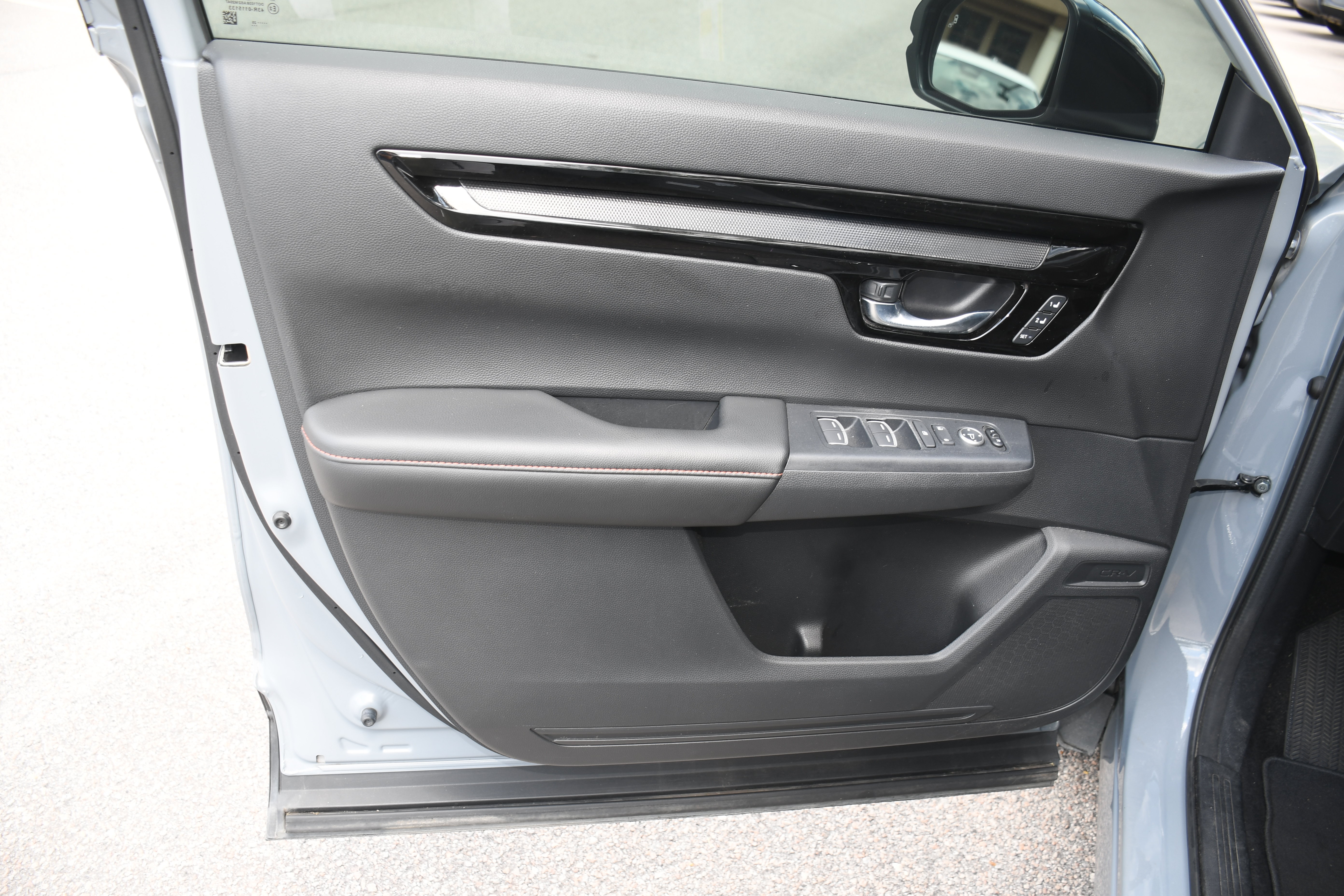 Used 2025 Honda CR-V Sport Touring image 10