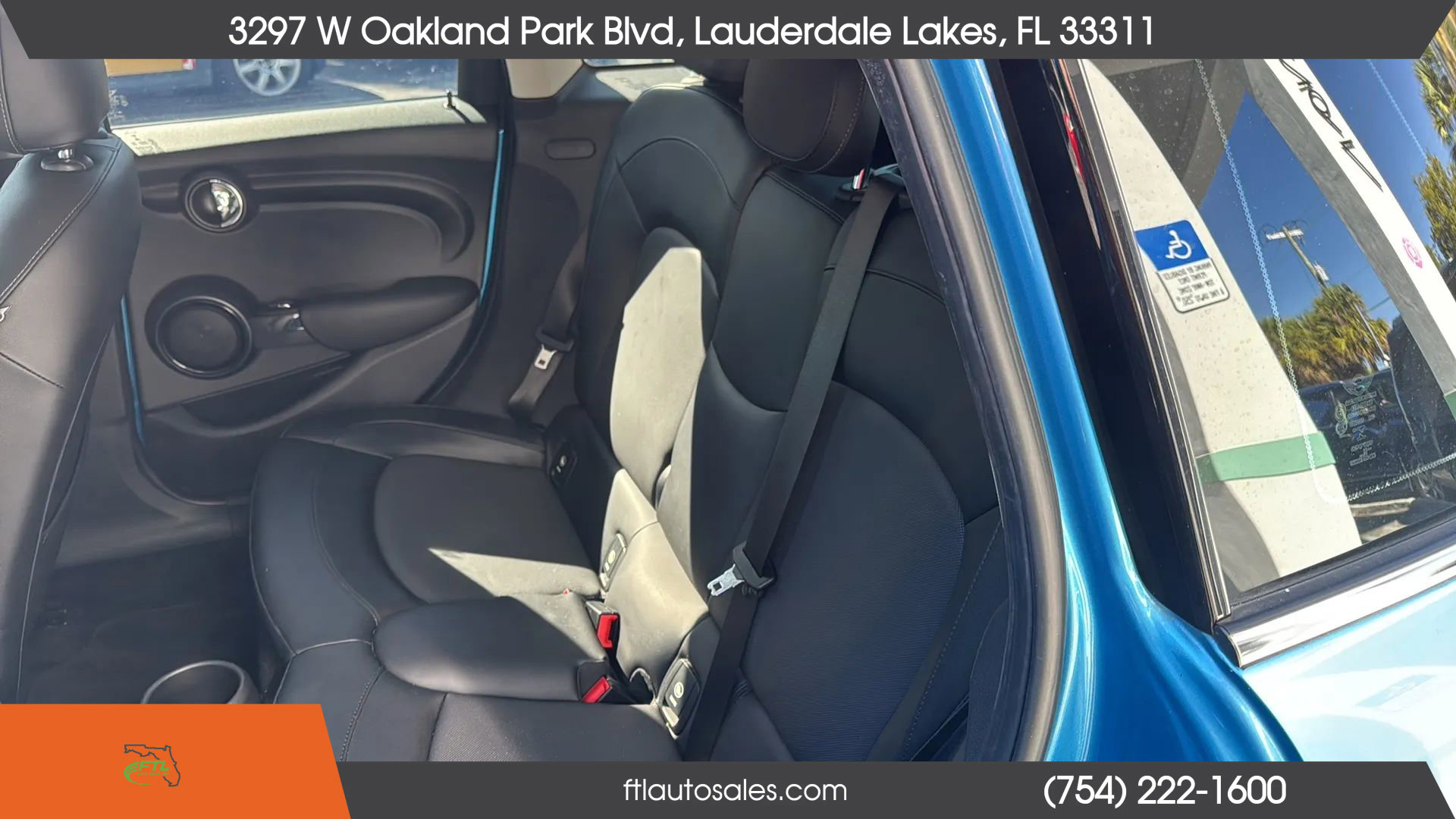 Used 2015 MINI Cooper 4-Door Hardtop image 25