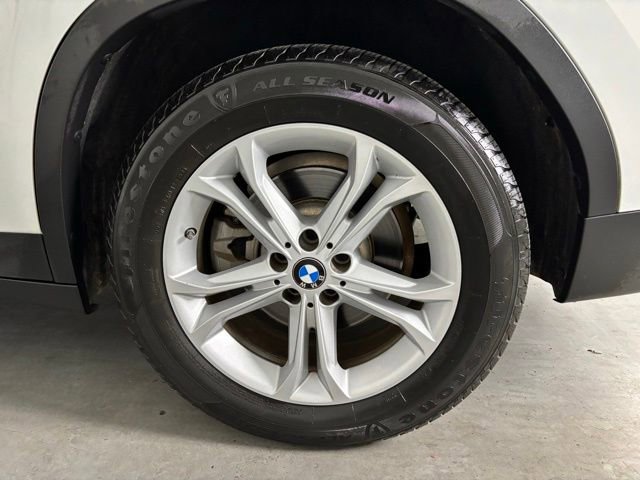 Used 2019 BMW X3 sDrive30i w/ Driving Assistance Package image 8