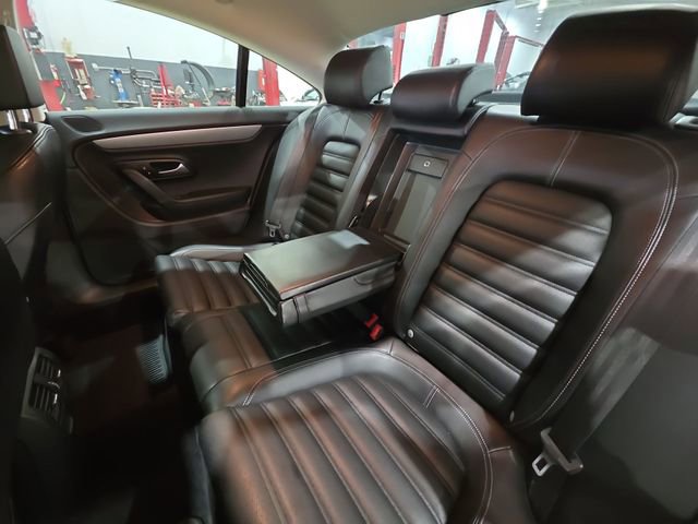 Used 2014 Volkswagen CC R-Line image 24