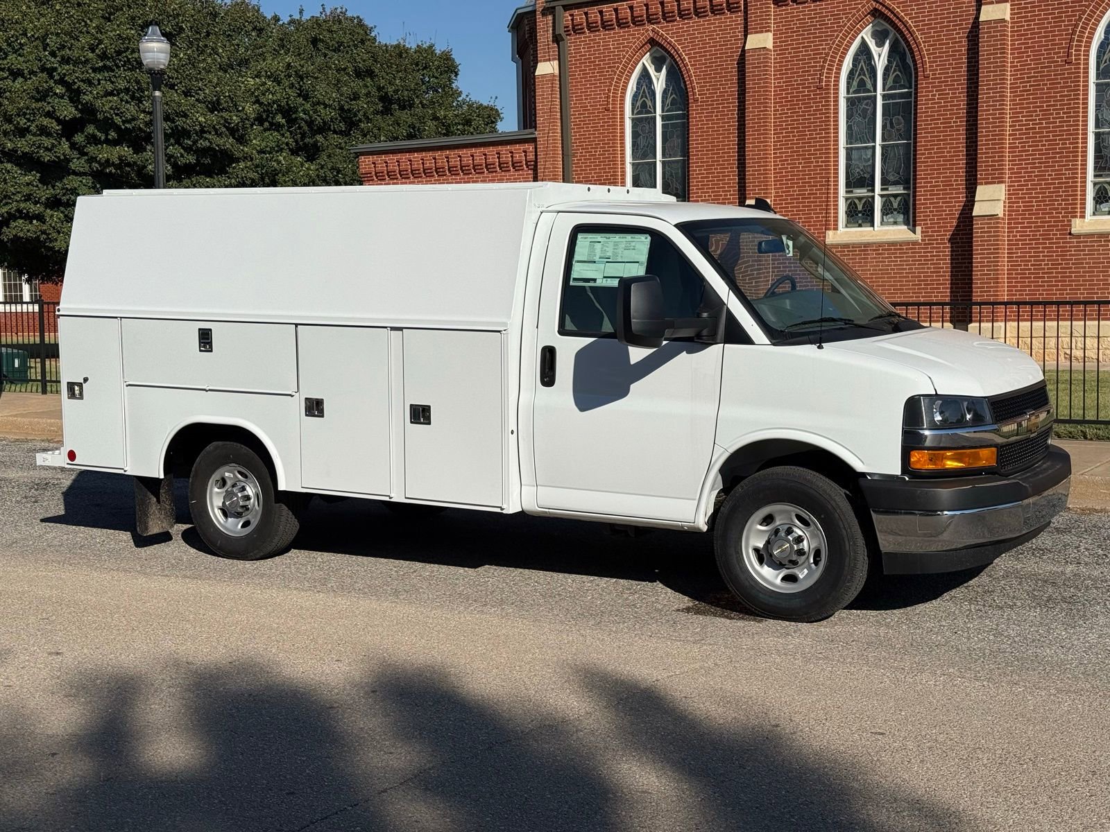New 2025 Chevrolet Express 3500 w/ Power Convenience Package image 2