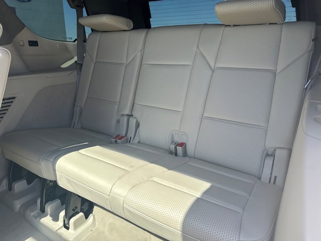 Used 2024 Cadillac Escalade Sport Platinum w/ LPO, ONYX Package image 14