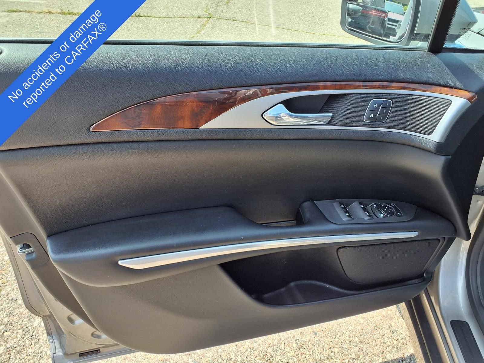 Used 2016 Lincoln MKZ Hybrid w/ Equipment Group 500A Select FWD image 14