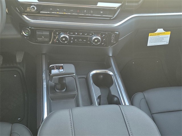 New 2026 GMC Sierra 1500 SLT image 16