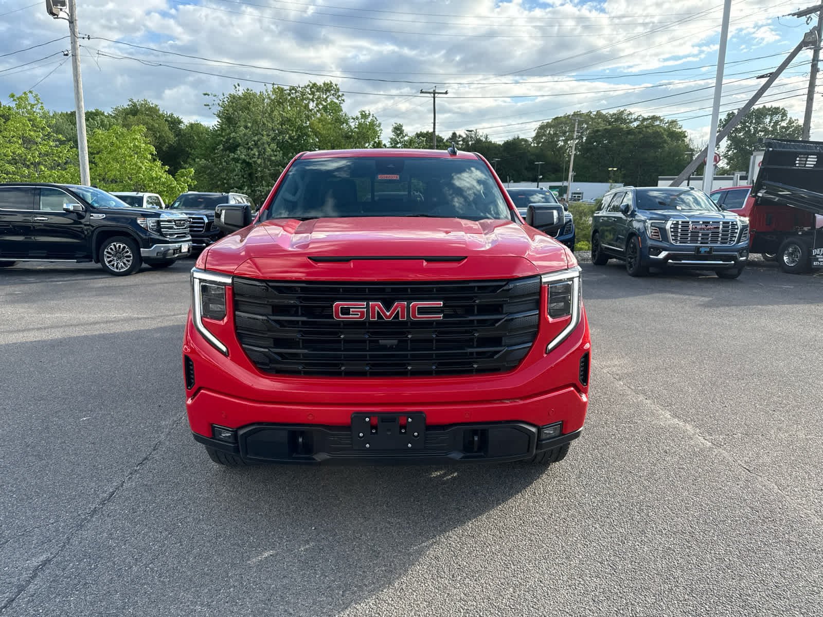 New 2026 GMC Sierra 1500 Elevation w/ Elevation Premium Package AWD/4WD image 8