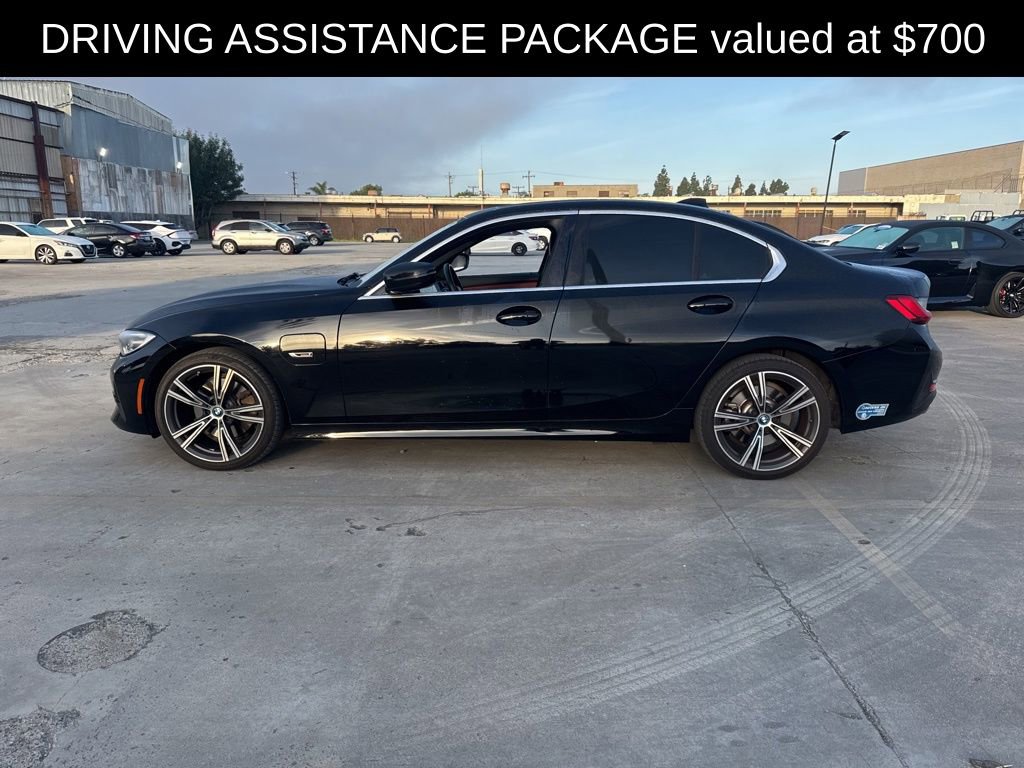 Used 2022 BMW 330e w/ Driving Assistance Package image 2