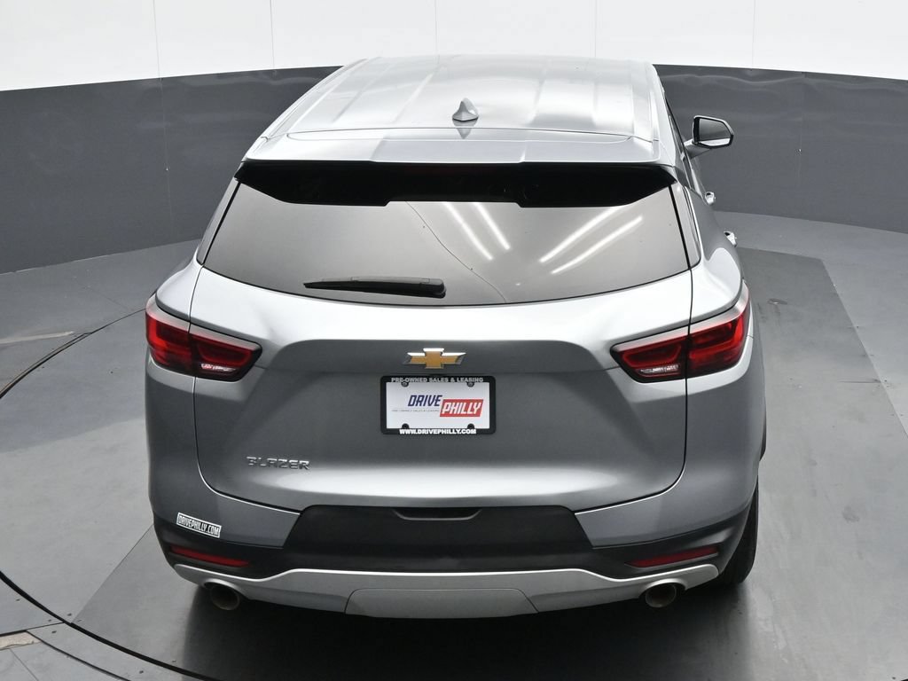 Used 2025 Chevrolet Blazer LT FWD image 20